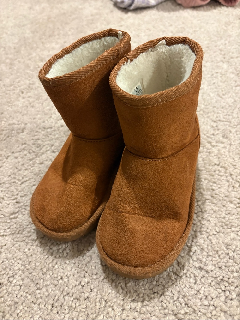 Kids Cozy Suede pull on boots